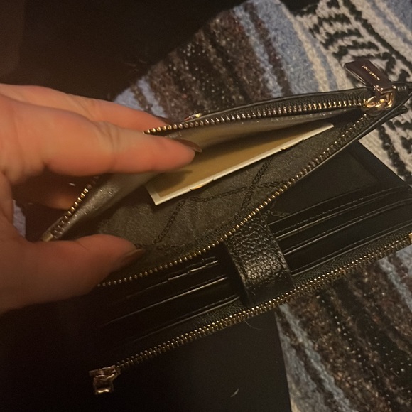 Micheal Kors continental wallet NWOT - Picture 4 of 7